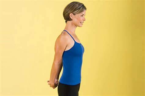 Afbeelding met vrouw, persoon, kleding, muur

Automatisch gegenereerde beschrijving